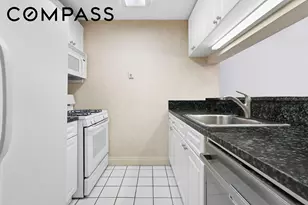 404 E 76th St, New York City, NY 10021 - Photo 5