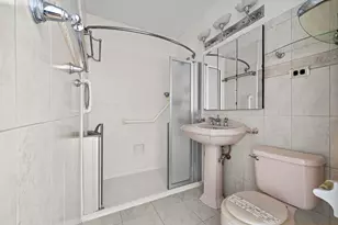 555 Kappock St, New York City, NY 10463 - Photo 9