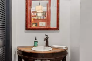 125 E 84th St, New York, NY 10028 - Photo 3