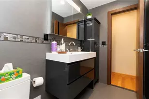 711 Montauk Ct, New York City, NY 11235 - Photo 15