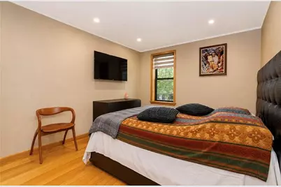 711 Montauk Court #2H, New York City, NY 11235 - Photo 17