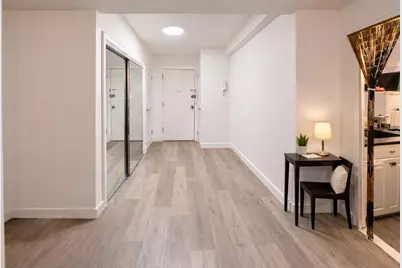 333 E 46th Street #4J, New York, NY 10017 - Photo 5
