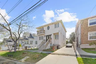 130-35 126th St, New York City, NY 11420 - Photo 3