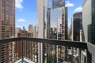 250 E 40th St, New York City, NY 10016 - Photo 5