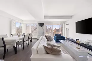 200 E 69th St, New York City, NY 10021 - Photo 1