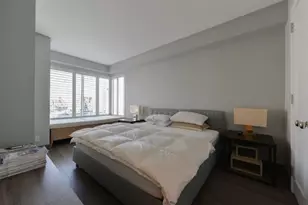 200 E 69th St, New York City, NY 10021 - Photo 5