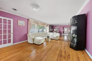 11-42 Bay 25th St, New York City, NY 11691 - Photo 7