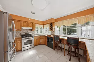 11-42 Bay 25th St, New York City, NY 11691 - Photo 1