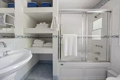 1142 Bay 25th Street, New York City, NY 11691 - Photo 13