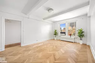 17 E 96th St, New York City, NY 10128 - Photo 3