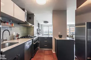 4525 Henry Hudson Pkwy W, New York City, NY 10471 - Photo 3