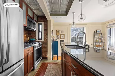 59 Pineapple Street #5A, New York City, NY 11201 - Photo 3