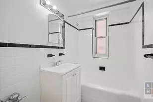 473 FDR Dr, New York City, NY 10002 - Photo 15