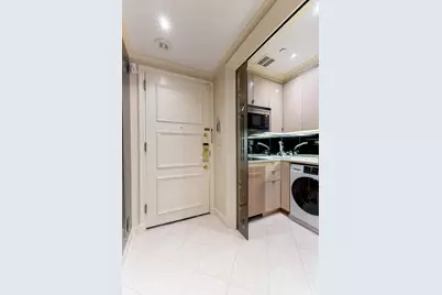 160 Central Park S #1607, New York, NY 10019 - Photo 7