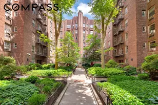 48-10 43rd St, New York City, NY 11377 - Photo 5