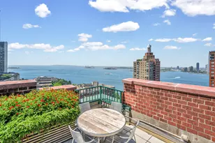 225 Rector Pl, New York, NY 10280 - Photo 3