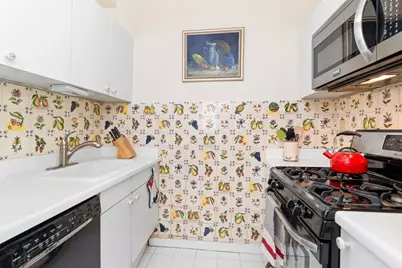 52 E End Avenue #11C, New York City, NY 10028 - Photo 3