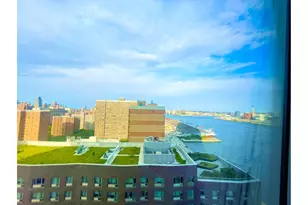 252 South St, New York City, NY 10002 - Photo 15