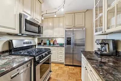 60 Sutton Place S #3BS, New York City, NY 10022 - Photo 5