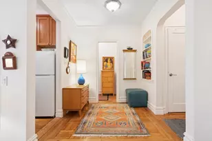 29 W 64th St, New York City, NY 10023 - Photo 3
