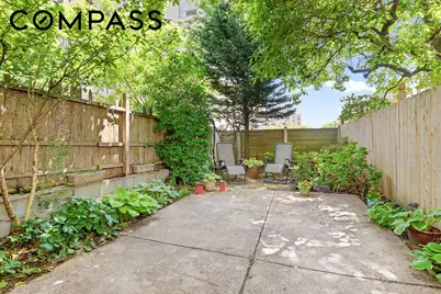 29 Chester Court, New York City, NY 11225 - Photo 9