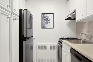 404 E 66th St, New York City, NY 10065 - Photo 5