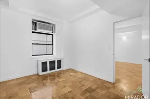 132 E 45th St, New York City, NY 10017 - Photo 5