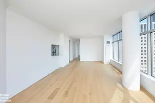 250 E 54th St, New York City, NY 10022 - Photo 3
