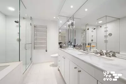 140 E 63rd Street #13A, New York, NY 10065 - Photo 5