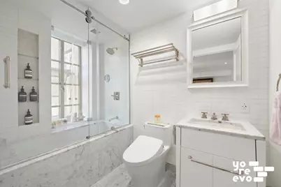 140 E 63rd Street #13A, New York City, NY 10065 - Photo 7