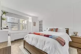 305 E 24th St, New York City, NY 10010 - Photo 3