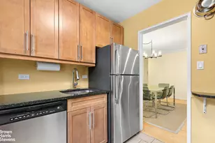 444 E 75th St, New York City, NY 10021 - Photo 5