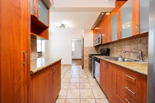 525 Ocean Pkwy, New York City, NY 11218 - Photo 17