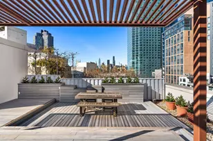 27-28 Thomson Ave, New York City, NY 11101 - Photo 9