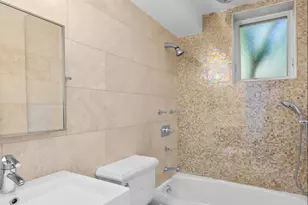 131 W 95th St, New York City, NY 10025 - Photo 17