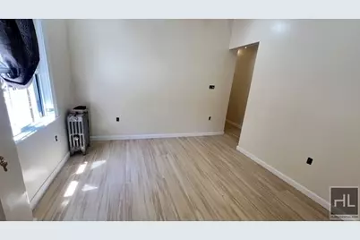 586 E 54th Street #1, New York City, NY 11203 - Photo 3