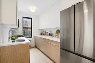 330 E 80th St, New York City, NY 10075 - Photo 5