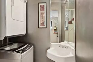 107 E 36th St, New York City, NY 10016 - Photo 5