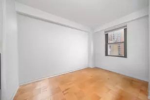 220 E 57th St, New York City, NY 10022 - Photo 9