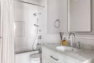 304 E 82nd St, New York City, NY 10028 - Photo 13