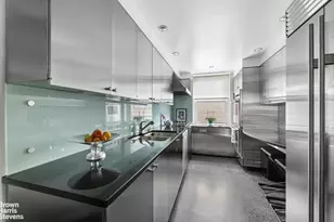 35 E 75th St, New York City, NY 10021 - Photo 3