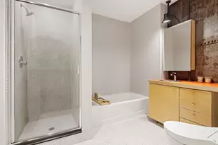 37 Bridge St, New York City, NY 11201 - Photo 7