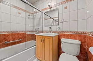 485 Clinton St, New York City, NY 11231 - Photo 11
