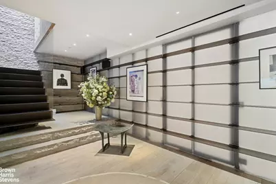 28 W 38th Street #PHW, New York City, NY 10018 - Photo 7