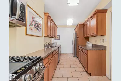 2711 Henry Hudson Parkway #7H, New York City, NY 10463 - Photo 21