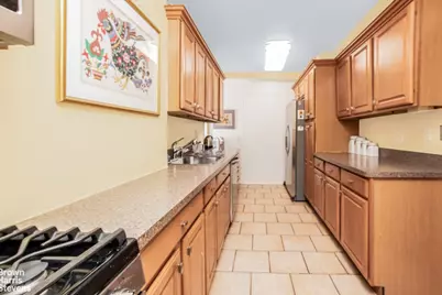 2711 Henry Hudson Parkway #7H, New York City, NY 10463 - Photo 5