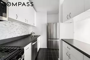 360 E 88th St, New York City, NY 10128 - Photo 7