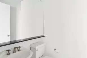 360 E 88th St, New York City, NY 10128 - Photo 9