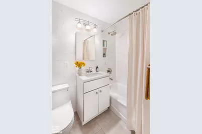 180 Park Row #4D, New York, NY 10038 - Photo 11