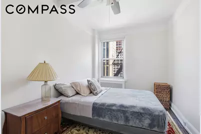 10 Mitchell Place #9F, New York City, NY 10017 - Photo 5